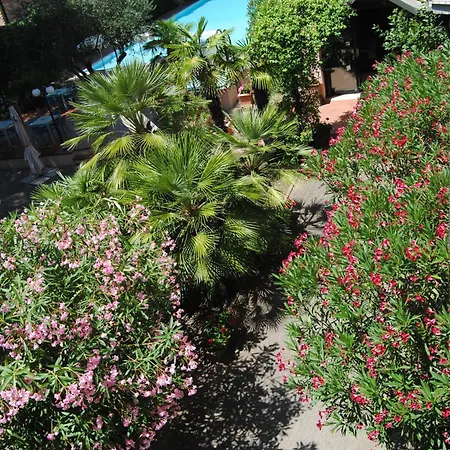 Capriccio Hotel 4*