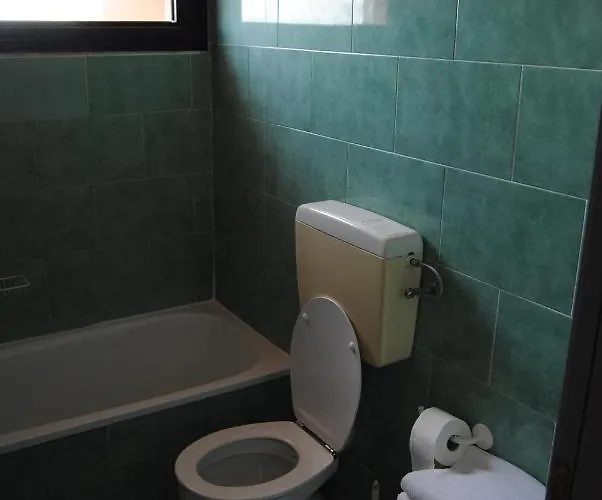 Capriccio فندق تّشيرفييا